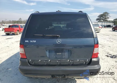 2003 Mercedes-Benz Ml 320 z USA, uszkodzony, nr VIN 4JGAB54E23A383337